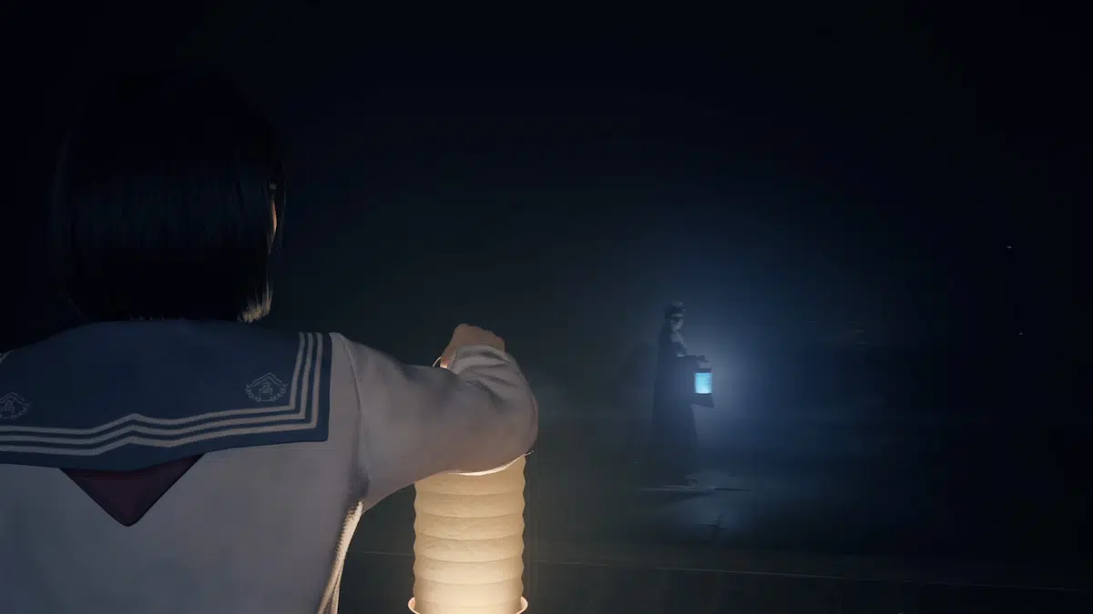 扉を開けてもらうと狐男
