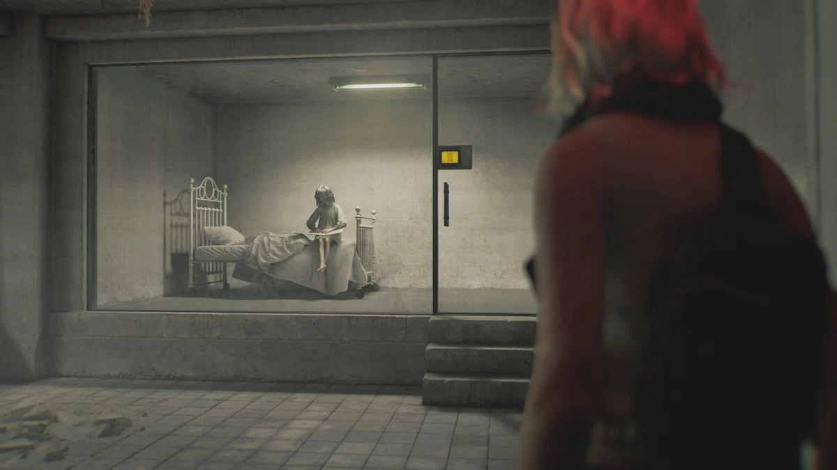 白内障の少女がいる